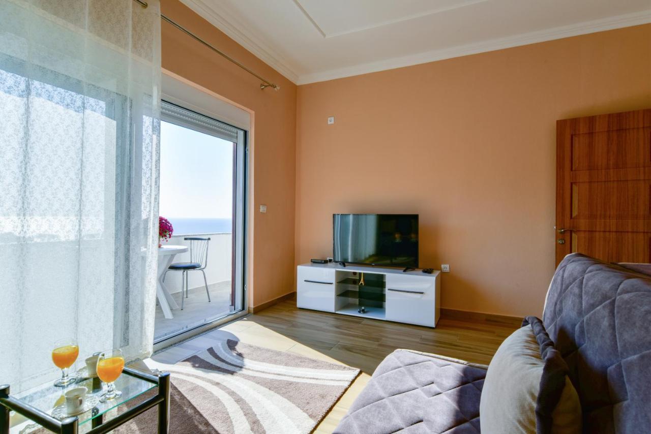 Apartments Hillside ウルツィニ エクステリア 写真